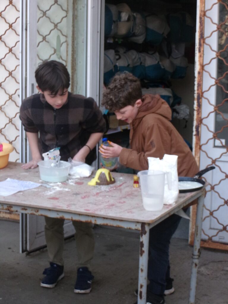 soirée initiatives, Louvettes, Louveteaux, EEDF Bègles, avril 2026.